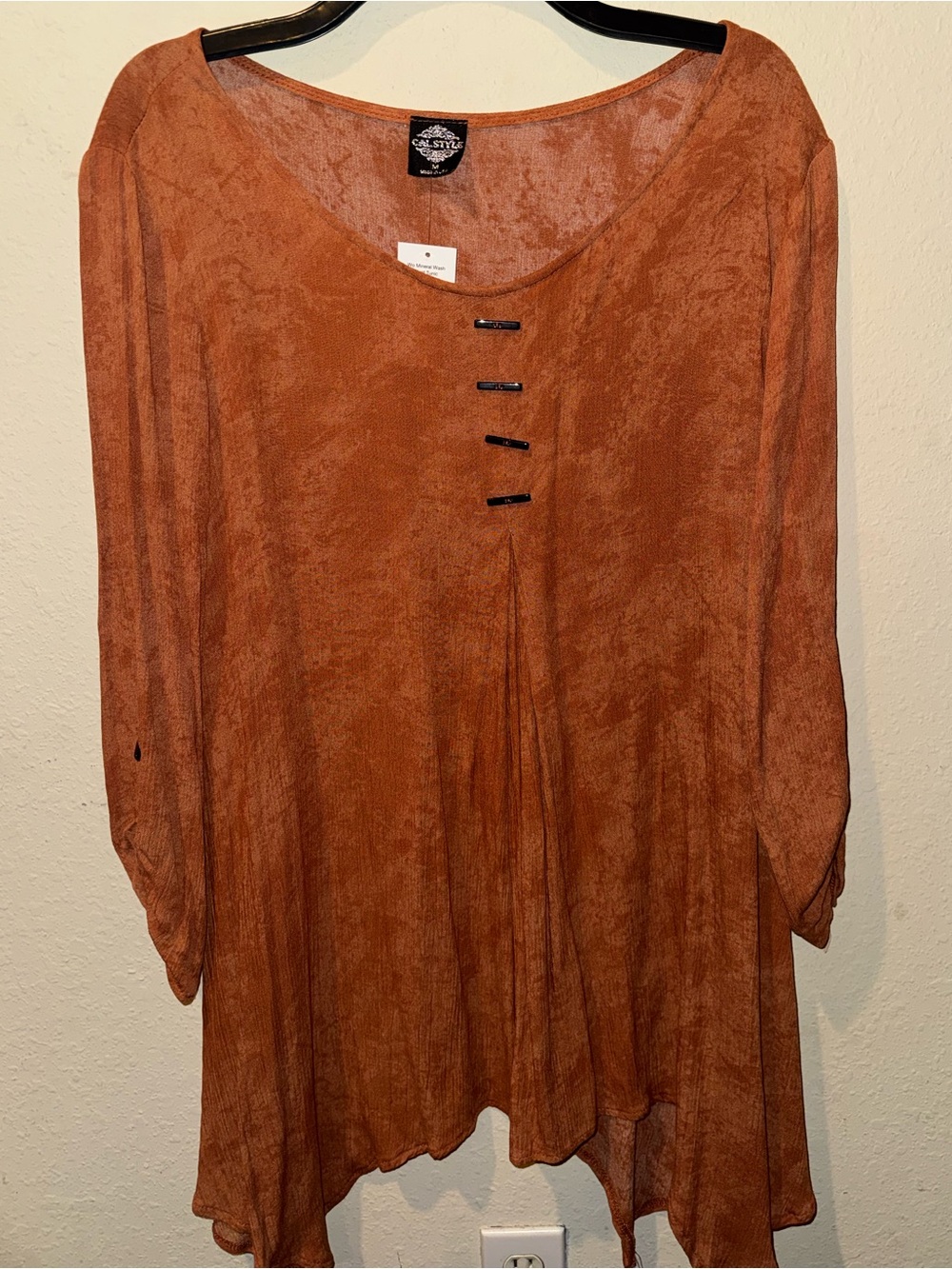 Alstyle Rust Button-Accent Tunic